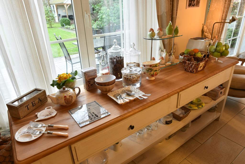 B&B Charming Escape Steenokkerzeel Екстер'єр фото